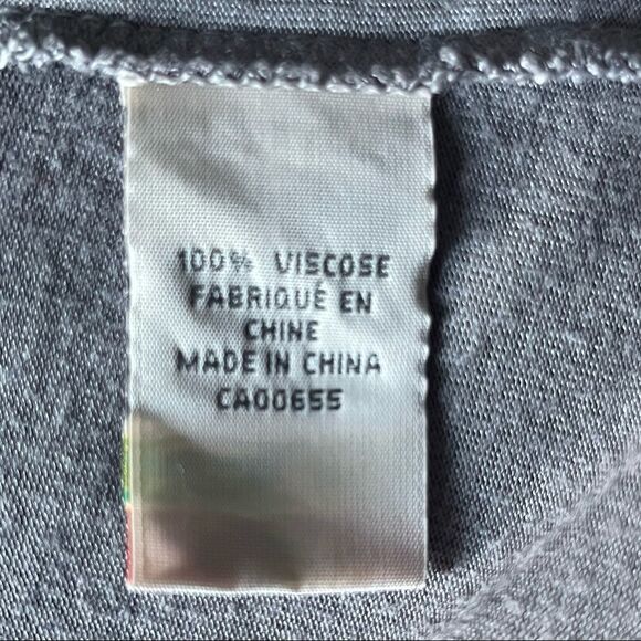 RW&CO Drape Front Ruched Top Chic Boho Minimalist V-Neck Size XL Gray - Picture 5 of 8